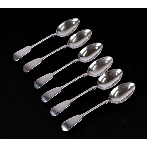 673 - A set of six late Victorian silver fiddle pattern dessert spoons, Sheffield 1869, 273g.