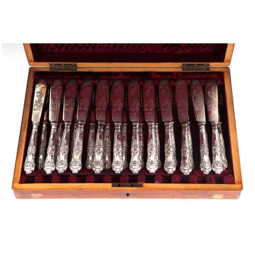 681 - A set of twelve Edward VII Queens pattern silver handled fish knives and forks, Sheffield 1909, case... 