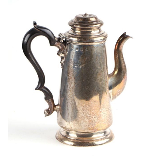 685 - An Edwardian silver coffee pot, Birmingham 1903, 308g, 18cm high.