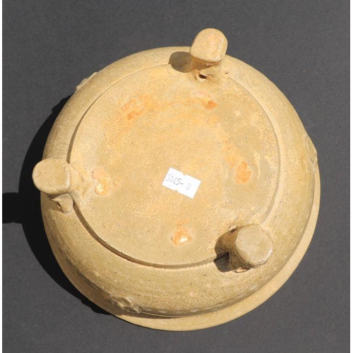 815 - A Chinese monochrome brown glaze tripod footed bowl with incised decoration, 20cm diameter.