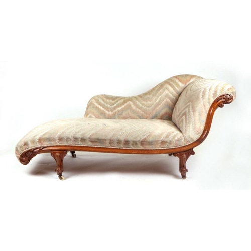 918 - A Victorian walnut chaise longue, 180cm long.