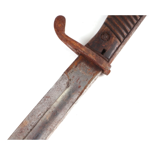 129 - A WWI German butcher bayonet & scabbard, the blade marked H Mundlos & Co Magdeburg with the remains ... 