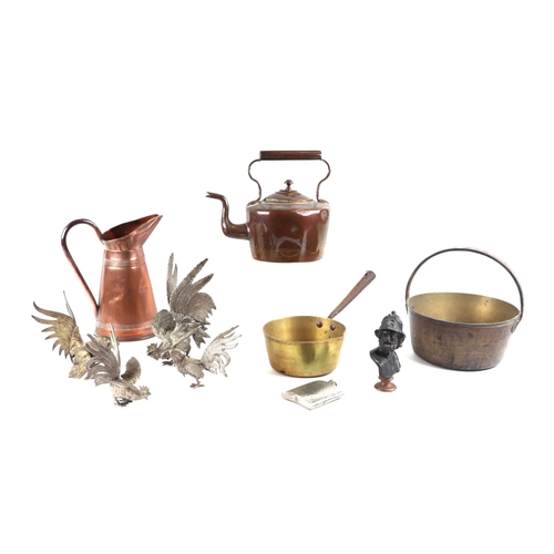 516 - A quantity of assorted metalware including a copper kettle, pewter tankards, brass pan and others si... 