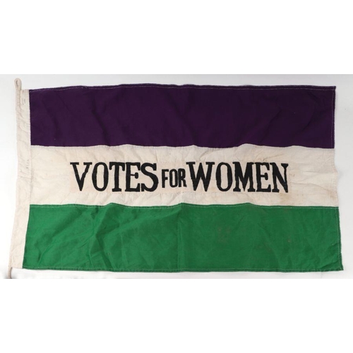 394 - A Votes For Women Suffragette flag with printed maker's mark 'W.S.P.U.', 93 by 61cms.