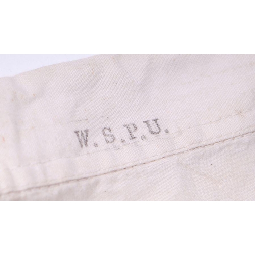 394 - A Votes For Women Suffragette flag with printed maker's mark 'W.S.P.U.', 93 by 61cms.