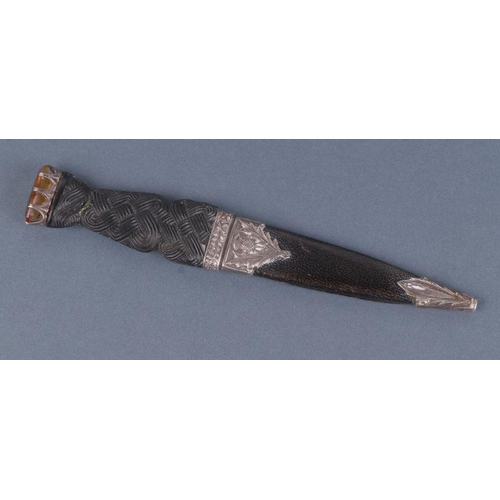 53 - A silver mounted Sgian Dubh, Edinburgh 1967 and maker's mark for Thomas Kerr Ebbutt, 20cms long.Cond... 