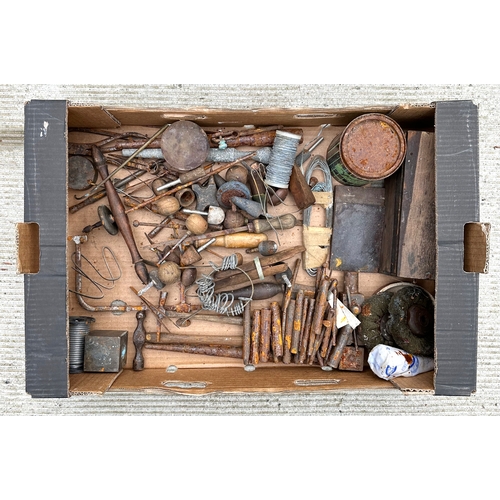 384 - A quantity of vintage jewellers and silversmiths tools to include a Marelli polishing motor, ring si... 