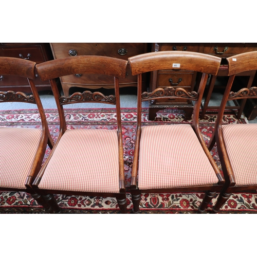 865 - A set of six William IV mahogany dining chairs on turned front supports with upholstered seats (6).
