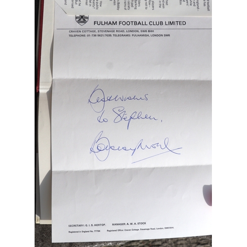 87 - A group of autograph albums to include signatures by Bobby Moore, Barry Sheen, Stan Woods, Barbara W... 