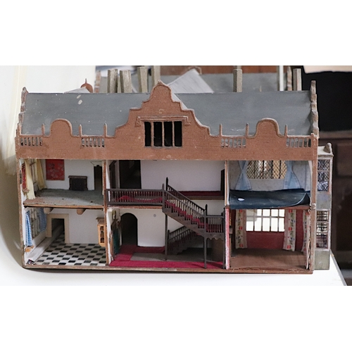 73 - A scale model / doll's house depicting Montacute House, Montacute, Somerset, the late Elizabethan ma... 