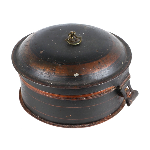 1035 - A late 19th century black lacquer six-division spice box, 17cms diameter.