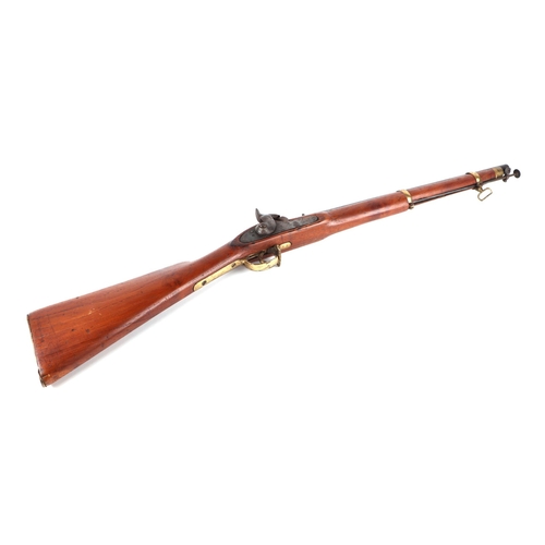 114 - A British Army 1859 Enfield Musket Cavalry carbine with percussion, smooth bore and articulated ram ... 