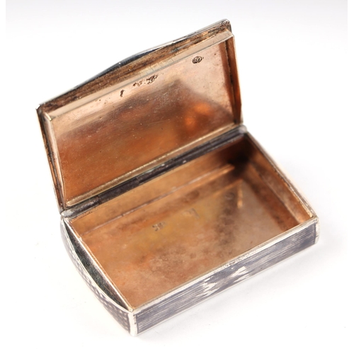 398 - A Russian silver rectangular snuff box with niello decoration, 61g, approx 6cms wide.