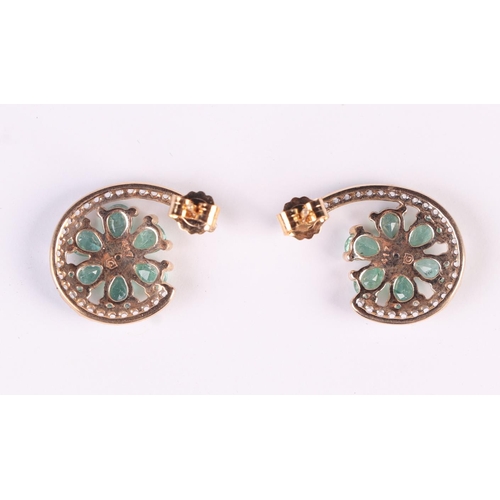 536 - A pair of 9ct gold emerald and diamond stud earrings, 3.1g.