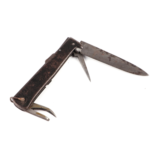 93 - A WWI German Inventorymans locking penknife, 13cms long closed.