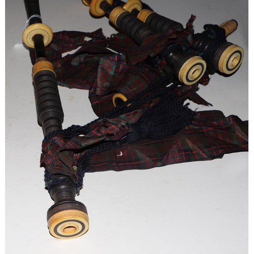 866 - A set of late 19th / early 20th century ivory and turned hardwood Scottish Highland bagpipes, with l... 