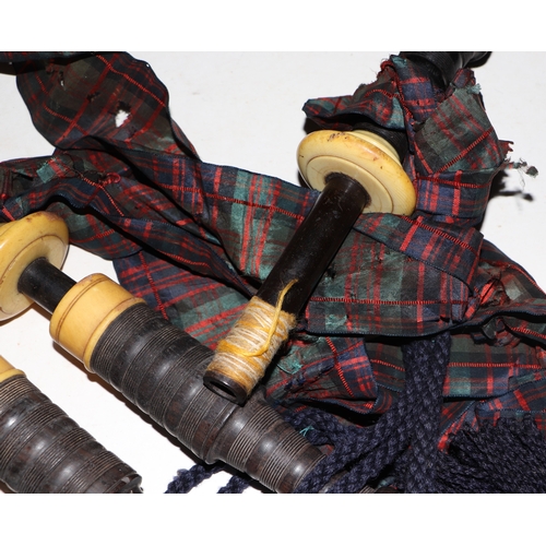 866 - A set of late 19th / early 20th century ivory and turned hardwood Scottish Highland bagpipes, with l... 