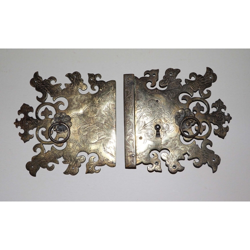 330 - A late 18th / early 19th century engraved brass lock plate with original key and associated hinges; ... 