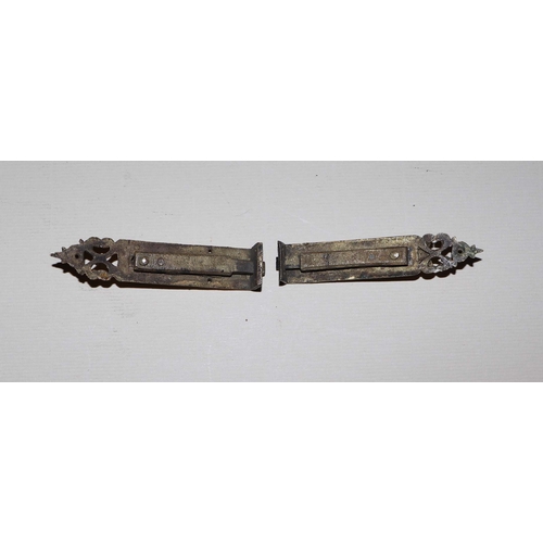 330 - A late 18th / early 19th century engraved brass lock plate with original key and associated hinges; ... 