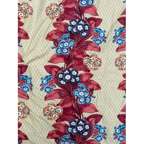 159 - A pair of lined curtains with floral decoration, 235cms drop and width 110cms (2).