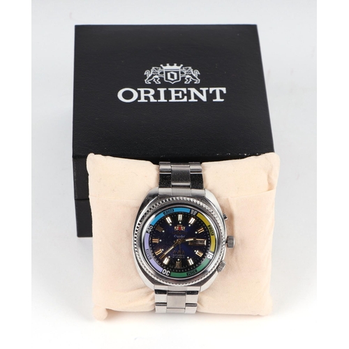 614 - A vintage Orient Crystal day / date automatic 21 jewel gentleman's wristwatch, the blue dial with ba... 