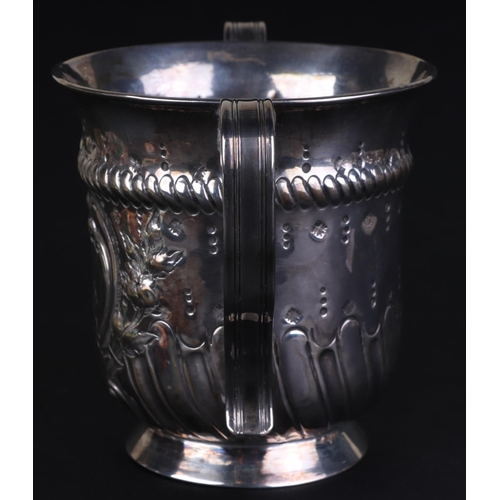 680 - A George III silver loving cup, initialled 'J K E', London, 1773, and maker's mark possibly for John... 