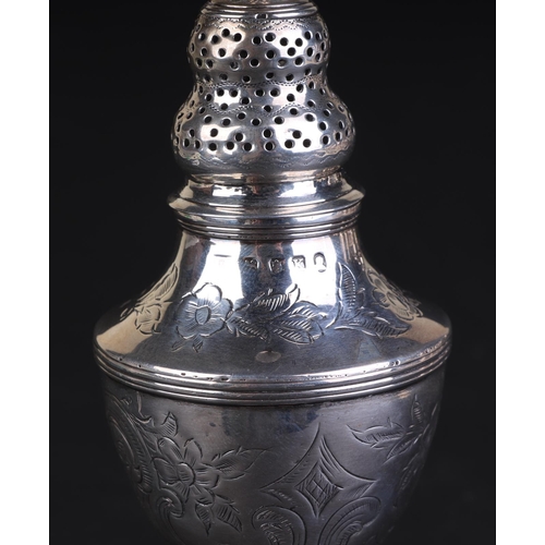 701 - A George III silver baluster form pepper decorated with foliate scrolls, London 1805, 14.5cmshigh, 9... 