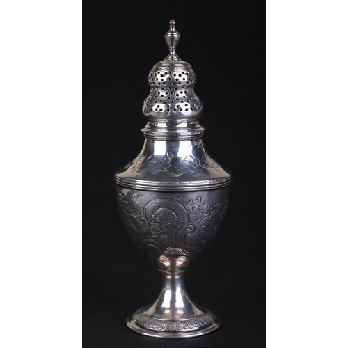 701 - A George III silver baluster form pepper decorated with foliate scrolls, London 1805, 14.5cmshigh, 9... 