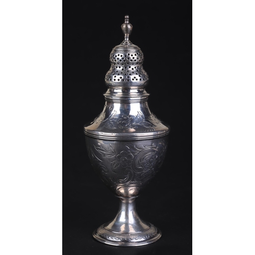 701 - A George III silver baluster form pepper decorated with foliate scrolls, London 1805, 14.5cmshigh, 9... 