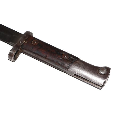 90 - A Czechoslovakian Mauser VZ .24 bayonet with metal scabbard, 45cms long.