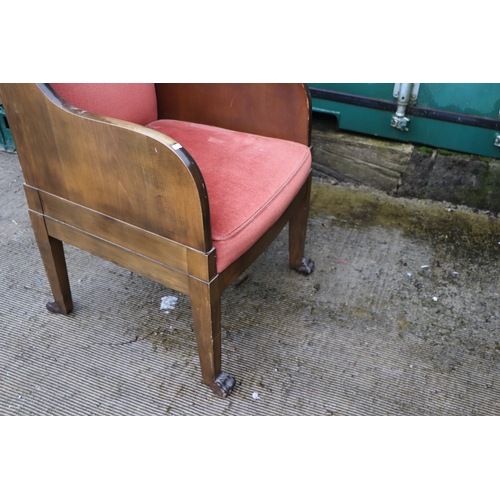 1025 - A pair of walnut high back throne type chairs with lion paw front feet (2).