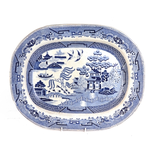 272 - A Spode Italian pattern tureen and cover; together with two blue & white meat plates (3).