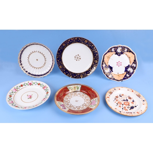 316 - A quantity of 19th century and later cabinet plates to include Derby and others.