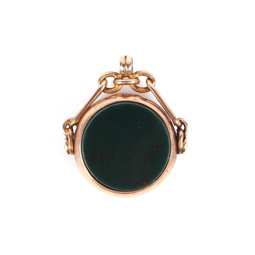 583 - A 9ct gold swivel fob set with bloodstone and carnelian.