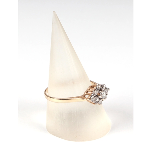 621 - A 9ct gold dress ring, approx UK size O, 1.9g