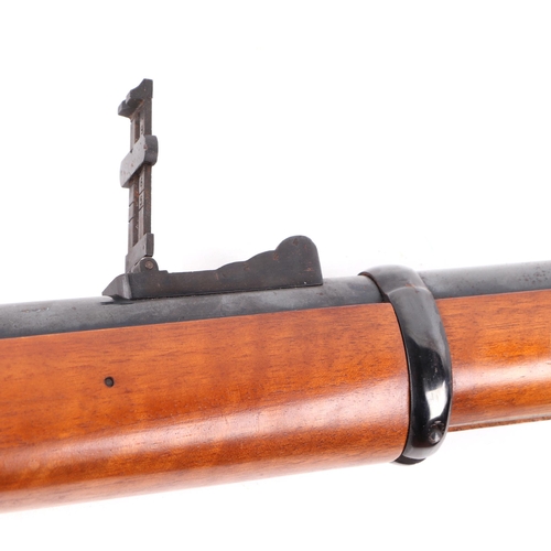 120 - A percussion musket (an inert copy), British Army Enfield riffle, no visible serial number, made by ... 