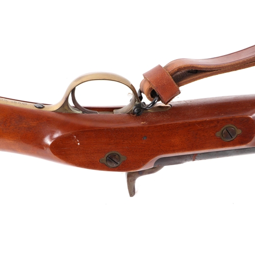 120 - A percussion musket (an inert copy), British Army Enfield riffle, no visible serial number, made by ... 