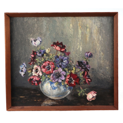 245 - M Davidson (20th Century British), still life of anemones in a vase, signed lower left corner, oil o... 