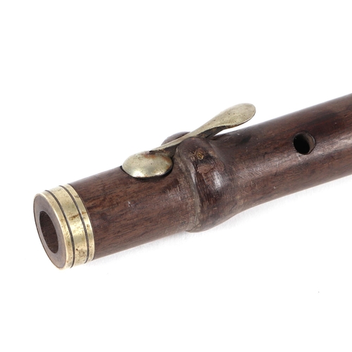 360 - A Riviere & Hawkes rosewood piccolo, 39cm long.