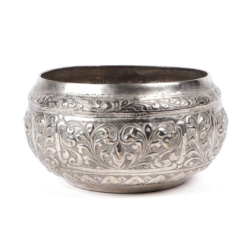 481 - An Indian white metal bowl, 16cm diameter.