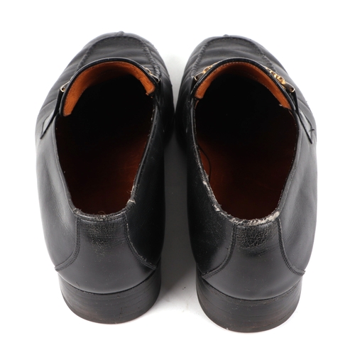 433 - A pair of vintage Gucci gentleman's loafers with original dust bags and box, UK size 9.5, with signs... 