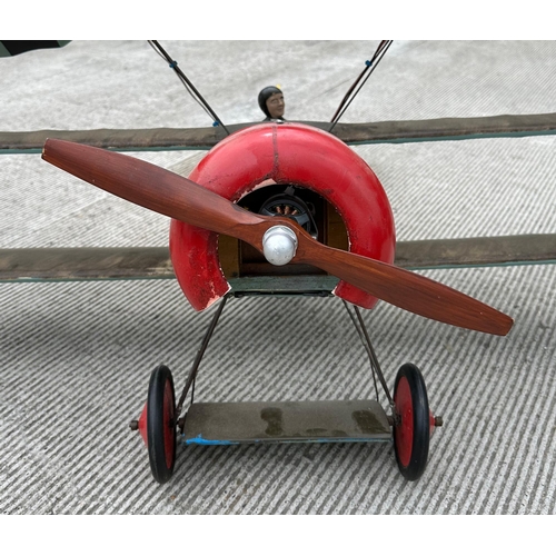 298 - Aviation interest; a scale model of a WWI Fokker tri-plane, wing span 125cm.