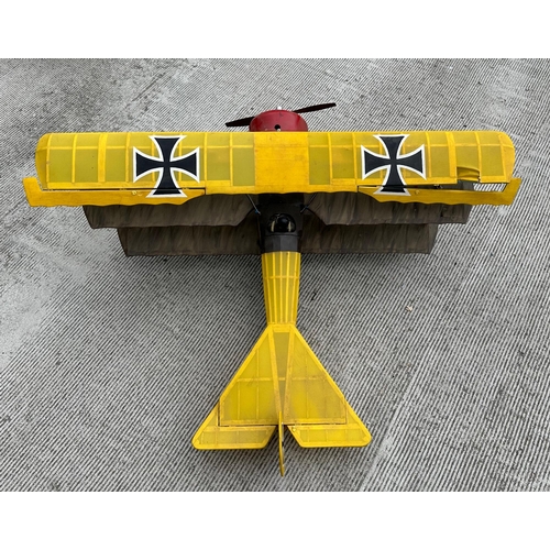 298 - Aviation interest; a scale model of a WWI Fokker tri-plane, wing span 125cm.