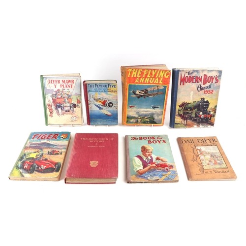 24 - A group of vintage children's books to include The Flying Annual, Young England, The Purple Book for... 