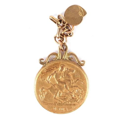 549 - A George V 1914 half gold sovereign with unmarked yellow metal pendant mount, 5g.