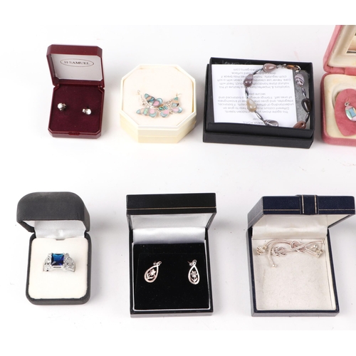 474 - A quantity of boxed sterling silver jewellery to include necklaces and earrings.