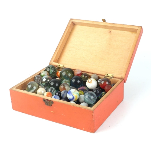 37 - A quantity of vintage marbles.