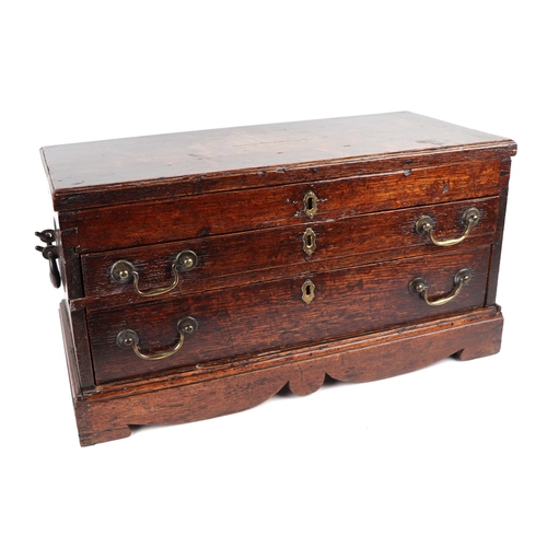 2533 - A George III and later oak table top collectors chest with lift-up top revealing a fitted interior a... 