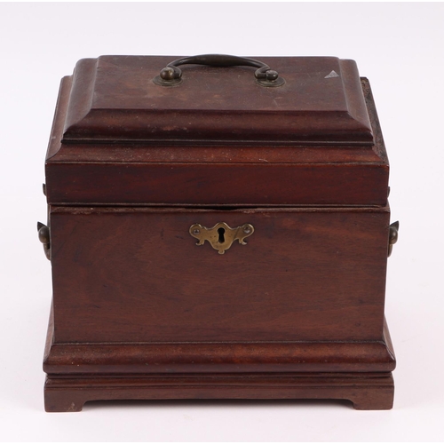 280 - A Georgian mahogany casket with brass carry handles, 25cms wide (a/f).