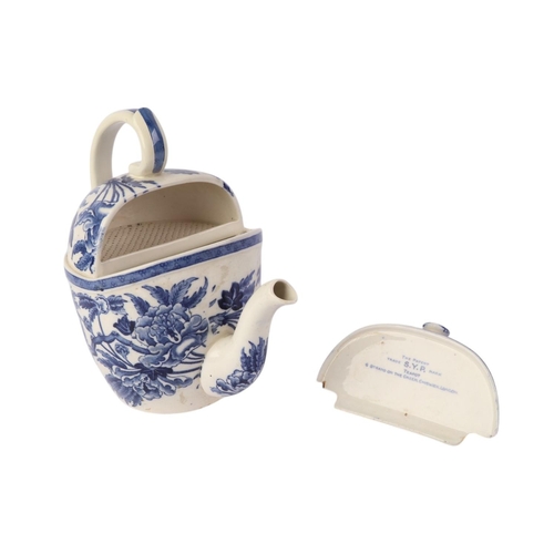 42 - A Victorian Wedgwood blue & white Peony pattern SYP (simple yet perfect) teapot, 20cms high.